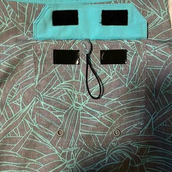 HURLEY•BOARD SHORTS•SWIM TRUNKS•MENS 36 - Picture 5 of 9